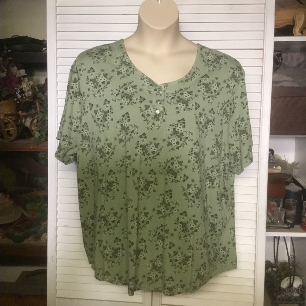 Fashion Bug 26/28 short sleeve top